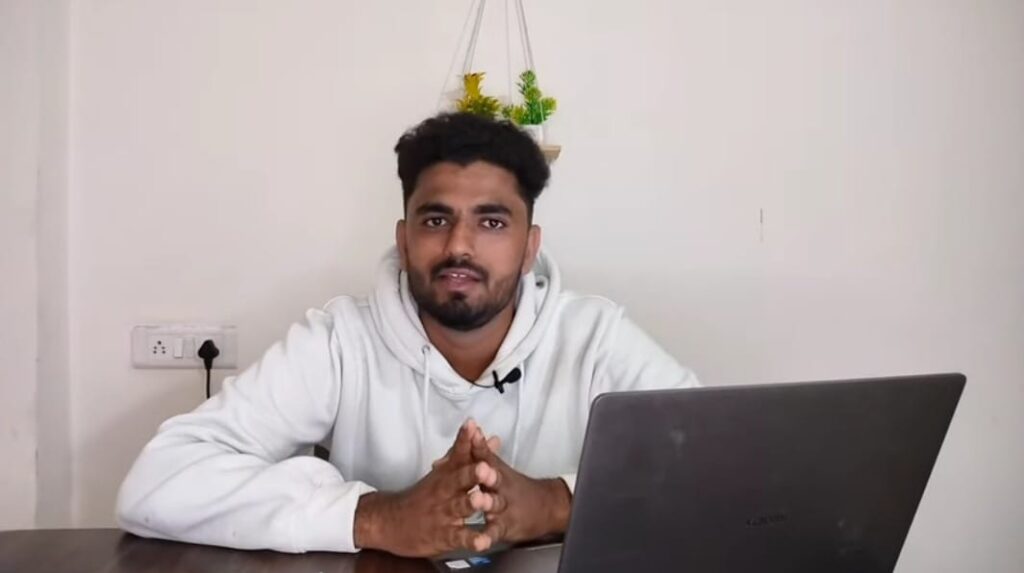 rj blogger pic